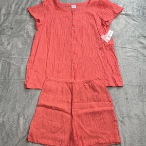 Carole Pajama Set Medium NWT Crinkle Gauze Coral Top And Shorts